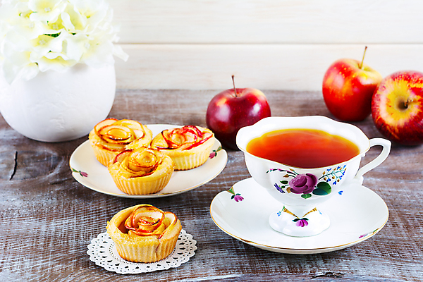 포토 JPG 해외이미지 모양 꽃잎 꽃 음식 조각 백그라운드 과일 탁자 디저트 사람없음 목재 장식 컵 장미 쿠키 케이크 어둠 벚꽃 시골 신선 달콤 맛 아침식사 사과 설탕 컵케이크 굽기 서식 슬라이스 반죽 퍼프 머핀 추수감사절 숙성 시나몬 타르트 페스츄리 핸드메이드 해외포토 나무 식물 식기 기독교 빵 가구 컨셉 재료 식사 구이 파이_빵 파일형식 이미지허브