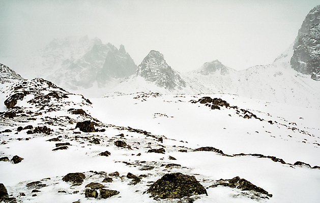 포토 JPG 해외이미지 나무 구름 호수 여행 백그라운드 겨울 자연 하늘 산 파노라마 풍경 사람없음 야외 물 파란색 맑음 냉동 봄 트래킹 하이킹 가을 균열 숲 산등성이 서리 러시아 동쪽 내추럴 생태학 시베리아 워싱턴 절정 눈내림 해외포토 자연요소 식물 계절 교육 유럽 컬러 모션 레저 날씨 눈_날씨 촬영기법 미국 방향 생태계 파일형식 이미지허브