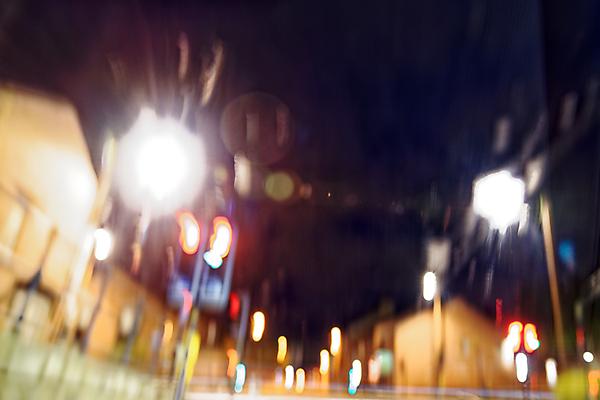 포토 JPG 해외이미지 디자인 도로 선 백그라운드 이동 컨셉 교통시설 자국 모션 벽지 추상 미래 거리 미술 사람없음 그래픽 빨간색 파란색 빛 컬러풀 노란색 검은색 어둠 활발 운전 도시 터널 야간 저녁 소프트포커스 속도 그림 장면 빛망울 광 방법 블러 효과 해외포토 자연요소 길 컬러 교통 무늬 문화예술 촬영기법 시설 파일형식 이미지허브