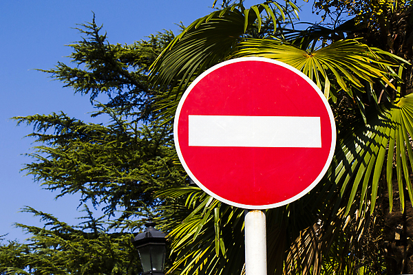 포토 JPG 해외이미지 나무 도로 벽 여행 백그라운드 노래 교통시설 자연 하늘 거리 매달리기 경고 안전 풍경 사람없음 야외 빨간색 파란색 회색 금지 정보 흰색 심볼 시작 도로표지판 그만 방법 잘못 해외포토 식물 길 음악 컬러 교통 모션 표지판 시설 생태계 파일형식 이미지허브