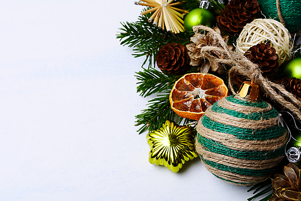 포토 JPG 해외이미지 나무 전통 계절 줄 조각 결혼 백그라운드 크리스마스 겨울 오렌지 공 휴가 새로움 건조 선물 사람없음 장식 초록색 파티 우주 기쁨 장식볼 흰색 나뭇가지 시골 축하 인사 신용카드 12월 연도 배열 초대 솔방울 전나무 원뿔 여의주 핸드메이드 가문비나무 스타일 해외포토 도형 식물 기념일 감정 컬러 컨셉 과일 이벤트 금융 예절 날짜 파일형식 이미지허브