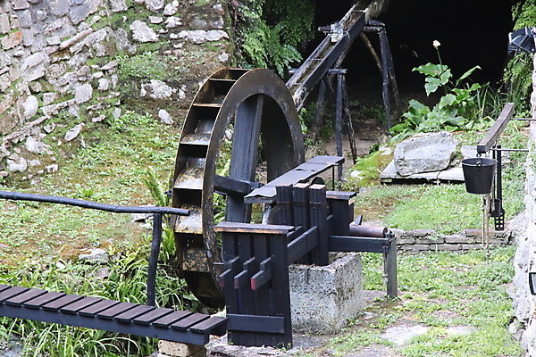 포토 JPG 해외이미지 종이 문화 이동 건축양식 자연 건조 사람없음 야외 목재 세로 물 강 금속 기계 전시 재활용 발전기 에너지 수확 골동품 작업 바퀴 제조 정상 통나무 캔버스 갈기 기어 공학 내추럴 방앗간 옛날 원자재 쟁기 해외포토 자연요소 나무 교육 건축 컨셉 농업 재료 재질 발전소 친환경 생태계 파일형식 이미지허브