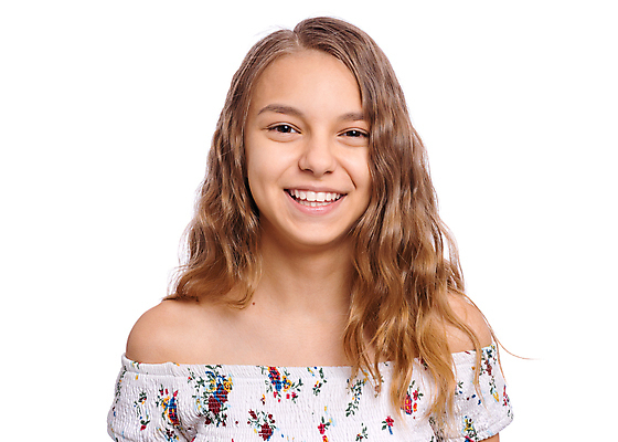 포토 JPG 해외이미지 학생 손 여학생 여자 행복 감정 얼굴 어린이 손가락 청소년 성공 한명 미소 사람 청춘 기쁨 엄지손가락 흰색 표현 최고 OK 심볼 사인 만족 신학기 긍정 보여주기 고립 동의 승인 필승 해외포토 1 컬러 컨셉 모션 표정 손짓 신체부위 우승 파일형식 이미지허브