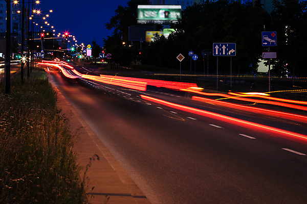 포토 JPG 해외이미지 도로 이동 가로등 교통시설 모션 자동차 전등 거리 사람없음 야외 빨간색 빛 도시풍경 어둠 황혼 운전 차도 도시 도심 야간 소프트포커스 번개 아스팔트 속도 역동적 바쁨 시티라이프 타운 광 방법 블러 바르샤바 해외포토 자연요소 라이프스타일 공공시설 길 육상교통 컬러 교통 컨셉 날씨 조명 촬영기법 풍경 일몰 시설 폴란드 파일형식 이미지허브