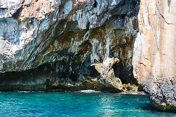 포토 JPG 해외이미지 바다 여행 자연 하늘 사람없음 야외 초록색 물 파란색 이탈리아 절벽 만 동굴 지중해 암초 해외포토 자연요소 유럽 컬러 생태계 파일형식 이미지허브