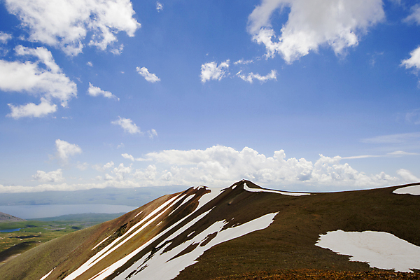 포토 JPG 해외이미지 식물 백인 계절 여행 백그라운드 자연 벽지 하늘 휴가 산 파노라마 사람없음 야외 파란색 빛 컬러풀 햇빛 환경 계곡 트래킹 하이킹 뜨거움 숲 언덕 즐거움 빙하 자연백그라운드 웅장함 절정 조지아 해외포토 서양인 감정 컬러 레저 촬영기법 태양 생태계 동유럽 파일형식 이미지허브