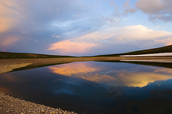 포토 JPG 해외이미지 유럽 호수 여행 백그라운드 자연 휴가 산 파노라마 사람없음 야외 초록색 물 컬러풀 뷰티 반사 평화 환경 침묵 일몰 놀람 거울 시골 알프스 장면 완벽 웅장함 절정 조지아 환상 해외포토 자연요소 감정 나라 컬러 컨셉 촬영기법 표정 노을 소리 생태계 동유럽 파일형식 이미지허브
