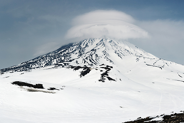 포토 JPG 해외이미지 주간 구름 여행 겨울 자연 하늘 산 풍경 사람없음 야외 설산 해외포토 자연요소 계절 생태계 파일형식 이미지허브