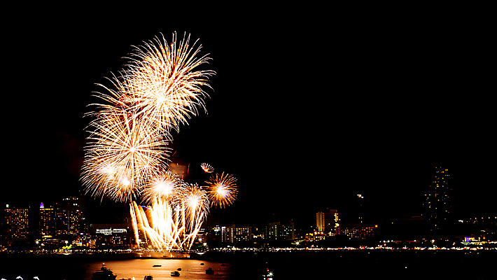 포토 JPG 해외이미지 기념일 백그라운드 기념 폭죽 이벤트 사람없음 빛 축제 어둠 축하 도심 야간 해외포토 자연요소 컨셉 도시 파일형식 이미지허브