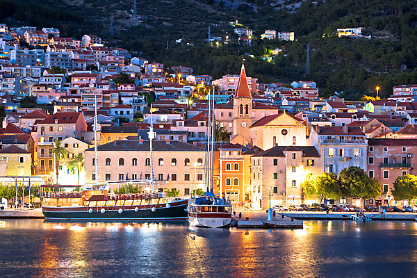 포토 JPG 해외이미지 유럽 바다 여행 건축양식 산 항해 안테나 파노라마 해변 사람없음 파란색 태양 교회 여행객 탑 골짜기 일몰 보트 성 역사 저녁 지중해 언덕 산등성이 타운 크로아티아 다도해 달마시안 터키석 해외포토 자연요소 건축물 건축 나라 컬러 배_교통 통신 종교건축 자연 촬영기법 사람 건물 노을 도시 개 야간 보석 파일형식 이미지허브