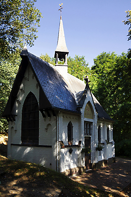 포토 JPG 해외이미지 종교 여행 자연 하늘 사람없음 야외 건물 파란색 교회 성자 작음 네덜란드 지역 기념물 옛날 해외포토 건축물 유럽 컬러 종교건축 크기 생태계 파일형식 이미지허브