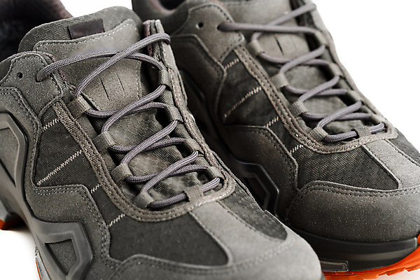 포토 JPG 해외이미지 직업 라이프스타일 옷 남자 스포츠 여행 백그라운드 운동화 신발 새로움 산 부츠 사람없음 달리기 유행 걷기 트래킹 하이킹 장비 회색 오브젝트 방수 양발 스타일 해외포토 컬러 컨셉 모션 레저 사람 생활 파일형식 이미지허브