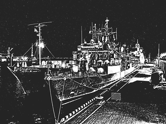 EPS 해외이미지 구름 손 파도 바다 여행 백그라운드 요트 일러스트 휴가 항해 미술 그래픽 물 여름 걷기 일몰 수확 바퀴 보트 역 스케치 정박 고민 그림 복고 함선 해군 승객 포트 돛대 그런지 옛날 수평선 해외일러스트 자연요소 계절 감정 농업 배_교통 교통시설 모션 문화예술 군대 신체부위 노을 파일형식 벡터 이미지허브