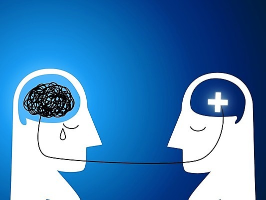 EPS 해외이미지 디자인 여자 감정 실루엣 과학 백그라운드 컨셉 일러스트 비즈니스 추상 스트레스 함께함 건강 사람 그래픽 약 머리 고통 환자 의사 마음 질병 심볼 뇌 문제 테라피 돌봄 성격 우울증 지원 헬프 아바타 콜라보레이션 해외일러스트 무늬 의학 모션 촬영기법 신체부위 뷰티 의료진 도움 파일형식 벡터 이미지허브