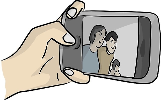 EPS 해외이미지 손 디자인 여자 행복 인터넷 일러스트 통신 가족 모바일 미소 사람 그래픽 10대 가로 스마트폰 핸드폰 카메라 스크린 사진촬영 기쁨 터치 잡기 플랫 만화 전화기 스마트 그림 개성 셀프 소셜 지능 해외일러스트 감정 컨셉 관계 모션 청소년 표정 신체부위 전자제품 스마트기기 촬영 파일형식 벡터 이미지허브