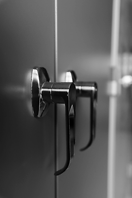 포토 JPG 해외이미지 모양 백그라운드 비즈니스 열쇠 손잡이 안전 사람없음 사무실 숫자 문 금속 검은색 닫기 큼 철 사물함 캐비닛 파일 잠금 보안 정사각형 철강 해외포토 도형 문자 컬러 모션 재질 크기 파일형식 이미지허브