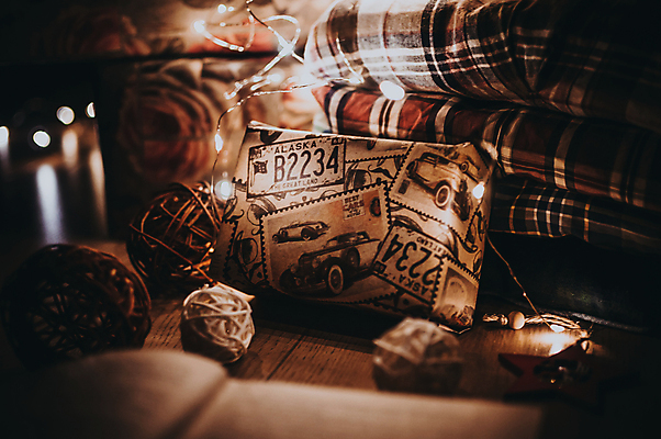 포토 JPG 해외이미지 나무 전통 계절 행복 별 리본 백그라운드 크리스마스 겨울 포장 공 가족 아침 휴가 사슴 전등 주택 기념 따뜻함 선물 사람없음 장식 빨간색 파란색 빛 상자 산타클로스 놀람 황금 선택 12월 아래 만족 활 주기 숨김 거짓 진짜 주도 목차 해외포토 주간 자연요소 식물 기념일 감정 컬러 컨셉 포유류 관계 모션 조명 표정 건물 예절 날짜 방향 위치 파일형식 이미지허브