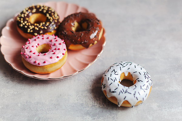 포토 JPG 해외이미지 접시 디저트 실내 사람없음 여러개 도넛 해외포토 식기 음식 다수 내부 파일형식 이미지허브