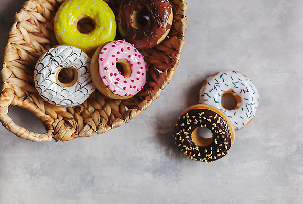 포토 JPG 해외이미지 디저트 실내 사람없음 바구니 여러개 도넛 담기 해외포토 음식 다수 모션 내부 파일형식 이미지허브