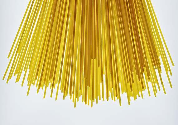 포토 JPG 해외이미지 스튜디오촬영 전통 라이프스타일 음식 재료 표면 건조 파스타 스파게티 요리 사람없음 식사 시골 신선 그룹 황금 닫기 이탈리아음식 상품 밀 먹기 묘사 준비 흰배경 유기농 질감 날것 건강식 고립 생식 얇은 정물화 탄수화물 해외포토 웰빙 백그라운드 모션 곡류 서양음식 실내 생활 흰색 그림 파일형식 이미지허브