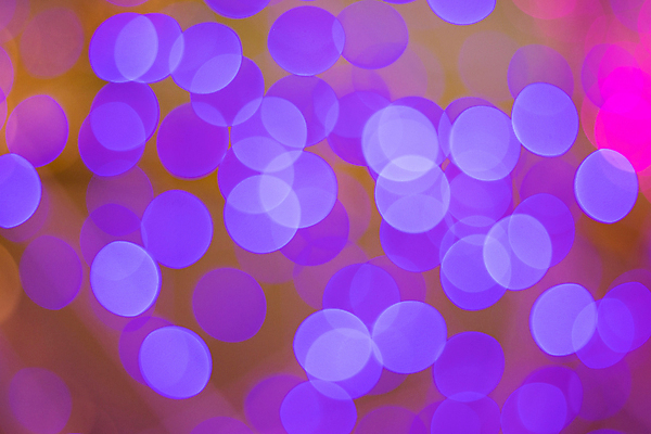 포토 JPG 해외이미지 디자인 백그라운드 벽지 추상 사람없음 야외 장식 빛 노란색 축제 램프 원형 야간 소프트포커스 질감 보케 부드러움 해외포토 자연요소 도형 컬러 무늬 조명 촬영기법 감각 파일형식 이미지허브