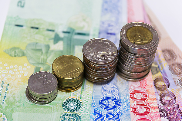 포토 JPG 해외이미지 아시아 백그라운드 지폐 돈 비즈니스 태국 휴가 동양인 사람없음 금융 쇼핑 세일 금속 동전 저축 흰색 재산 황금 고급 닫기 왕 속도 방콕 투자 상업 결제 계산서 고립 해외포토 나라 컬러 컨셉 모션 재질 인종 경제 파일형식 이미지허브