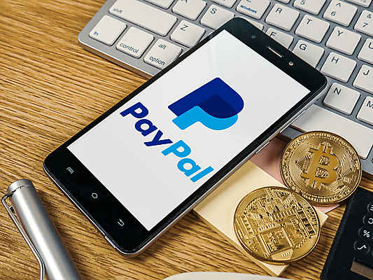 포토 JPG 해외이미지 돈 인터넷 비즈니스 모바일 사람없음 금융 스마트폰 글로벌 동전 네트워크 지갑 암호 무역 상업 온라인 해외포토 산업 경제 핸드폰 스마트기기 재산 파일형식 이미지허브