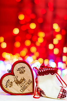 포토 JPG 해외이미지 나무 디자인 계절 행복 백그라운드 크리스마스장식 크리스마스 패턴 추상 휴가 새로움 기념 사람없음 장식 빨간색 빛 크리스마스트리 축제 화환 장식볼 축하 신용카드 황금 소프트포커스 12월 연도 보케 빛망울 광 블러 해외포토 식물 기념일 꽃 감정 컬러 컨셉 무늬 촬영기법 금융 날짜 파일형식 이미지허브