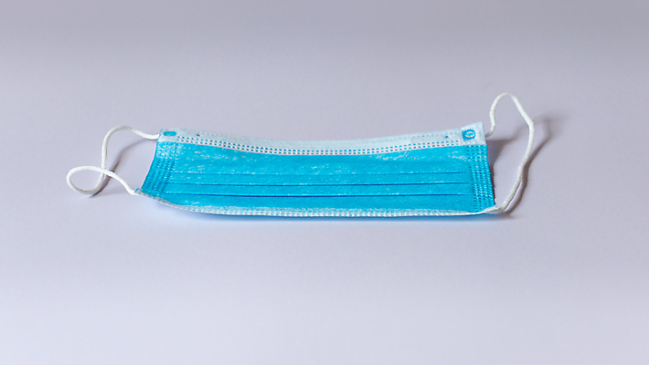 포토 JPG 해외이미지 직업 옷 산업 얼굴 유니폼 일러스트 건강 병원 가면 안전 사람없음 파란색 약 유행 장비 의사 흰색 입 수술 호흡기관 바이러스 보호 질병 위험 일회용 오브젝트 감염 외과 고립 돌봄 위생관리 인플루엔자 전염병 필터 코로나바이러스 해외포토 컬러 컨셉 의학 모션 관리 신체부위 치료 의료진 장기_의학 파일형식 이미지허브