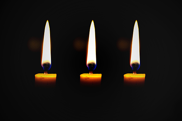 포토 JPG 해외이미지 디자인 계절 종교 백그라운드 크리스마스 겨울 오렌지 일러스트 촛불 불 추상 휴가 불꽃 프레임 사람 사람없음 장식 빛 산타클로스 노란색 교회 평화 검은색 어둠 희망 흰색 기도 축하 신용카드 생일 영혼 야간 12월 심볼 연소 고립 광 옛날 왁스 많음 해외포토 자연요소 기념일 감정 컬러 컨셉 무늬 과일 초 종교건축 건물 금융 날짜 파일형식 이미지허브