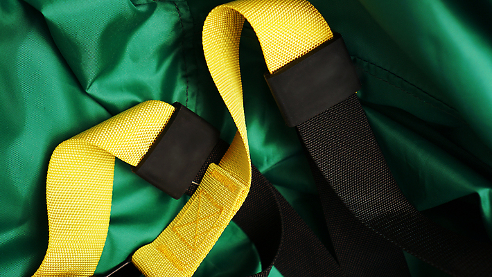 포토 JPG 해외이미지 여자 스포츠 백그라운드 운동화 신체 실내 건강 관리 미소 사람없음 초록색 운동복 운동 숫자 스트레칭 힘 활발 장비 잡기 구부린 소프트포커스 연습 체육관 테이프 노력 스트랩 카피스페이스 해외포토 문자 옷 컬러 신발 컨셉 모션 문구용품 촬영기법 표정 사람 내부 공백 파일형식 이미지허브