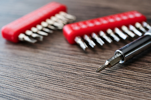 포토 JPG 해외이미지 산업 백그라운드 손잡이 사람없음 세트 머리 금속 검은색 기계 장비 흰색 기구 공구 나사 업무 그룹 작업실 기술자 엔지니어 운전사 수리 은색 철 묘사 오브젝트 볼트 정비공 공학 DIY 토막 조립 송곳 철강 하드웨어 해외포토 직업 교육 컬러 재질 취미 신체부위 컴퓨터 도구 작업 파일형식 이미지허브