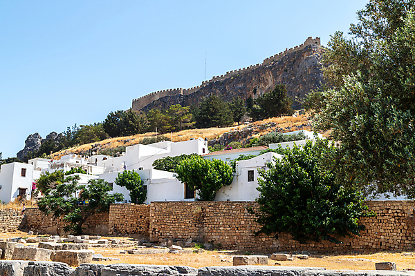 포토 JPG 해외이미지 유럽 모래 바다 섬 여행 자연 하늘 휴가 산 주택 파노라마 풍경 사람없음 건물 물 여름 파란색 햇빛 태양 맑음 바위 흰색 지중해 그리스 암초 그리스인 아크로폴리스 터키석 해외포토 자연요소 서양인 건축물 계절 나라 컬러 날씨 촬영기법 돌_바위 보석 생태계 파일형식 이미지허브