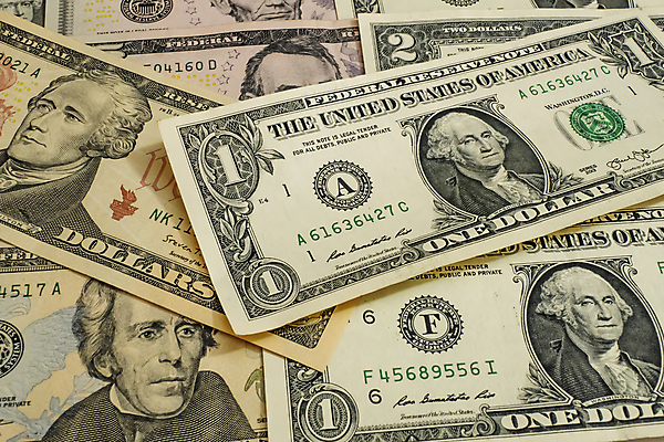 포토 JPG 해외이미지 디자인 종이 백그라운드 컨셉 지폐 돈 비즈니스 성공 사람없음 초록색 금융 쌓기 달러 미국 저축 재산 심볼 오브젝트 사인 투자 상업 흙더미 계산서 대출 빚 고립 세금 엘리먼트 해외포토 컬러 북아메리카 모션 경제 흙 파일형식 더미 이미지허브