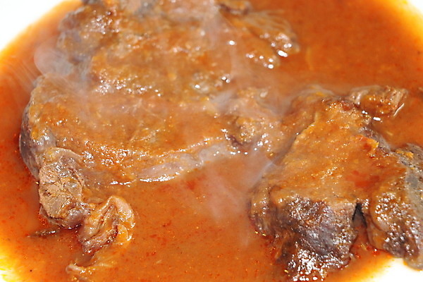 포토 JPG 해외이미지 전통 접시 음식 채소 재료 양파 뼈 건강 육류 요리 사람없음 물 세트 금속 주방 식당 식사 치킨 당근 장비 소고기 기구 레인지 오픈 도자기 양념 수프 냄비 정상 더위 수증기 난로 준비 철강 핸드메이드 해외포토 자연요소 식기 식재료 재질 날씨 뿌리채소 상점 가전제품 솥 난방기 닭고기요리 파일형식 이미지허브