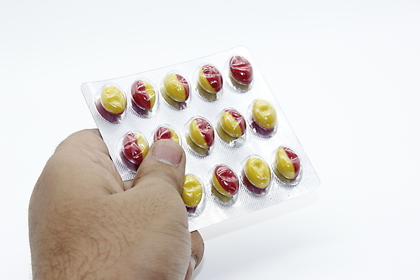 포토 JPG 해외이미지 손 일러스트 신체부위 의사 바이러스 보호 위험 기침 백신 전염병 주목 증상 코로나바이러스 해외포토 컨셉 의학 사람 의료진 질병 파일형식 이미지허브