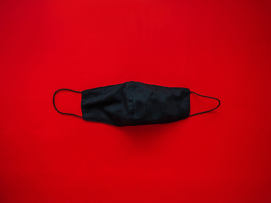 포토 JPG 해외이미지 얼굴 건강 병원 가면 안전 사람 사람없음 약 검은색 환자 의사 입 수술 호흡기관 바이러스 보호 질병 일회용 예방 감염 외과 고립 위생관리 인플루엔자 전염병 목업 카피스페이스 해외포토 컬러 컨셉 의학 관리 신체부위 치료 공백 의료진 장기_의학 파일형식 이미지허브