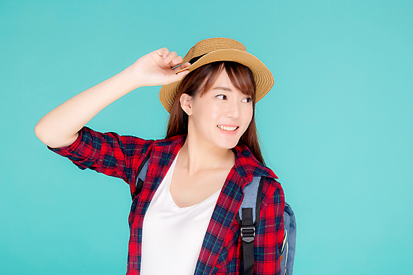 포토 JPG 해외이미지 모델 라이프스타일 행복 감정 아시아 여행 백그라운드 가방 비즈니스 배낭 휴가 한명 사람 동양인 성인 파란색 뷰티 유행 여행객 터치 표현 잡기 자신감 피부 고립 스타일 힙스터 해외포토 1 잡화 패션 나라 컬러 모션 인종 생활 신체부위 파일형식 이미지허브