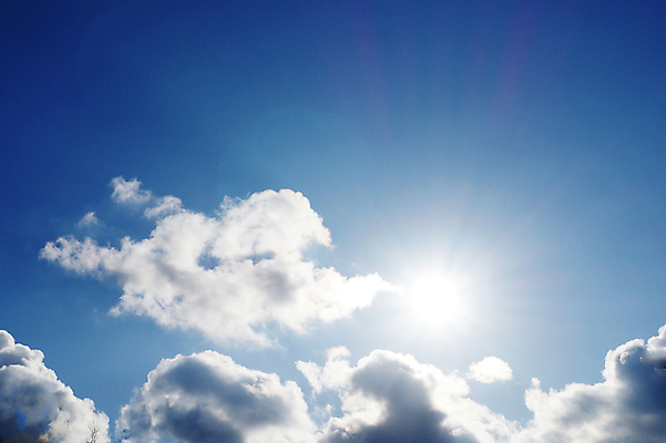 포토 JPG 해외이미지 구름 백그라운드 자연 하늘 날씨 사람없음 야외 여름 파란색 빛 햇빛 태양 뷰티 우주 환경 맑음 흰색 천국 흐림 해외포토 자연요소 계절 컬러 생태계 파일형식 이미지허브