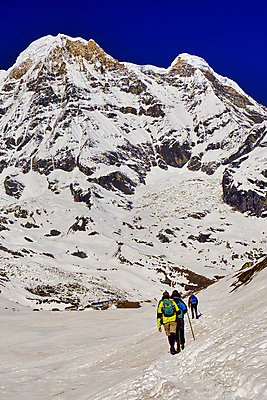 포토 JPG 해외이미지 아시아 여행 휴식 산 건강 풍경 사람없음 야외 뷰티 골짜기 다양 바위 보호 숲 생물학 네팔 서식지 남쪽 무료 보호구역 지질 지질학 히말라야 해외포토 교육 나라 다수 컨셉 자연 돌_바위 방향 구역 파일형식 산맥 이미지허브