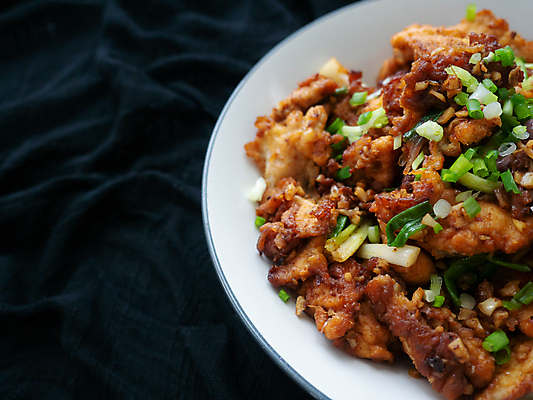 포토 JPG 해외이미지 전통 접시 음식 날개 고추 밥 양파 육류 요리 동양인 사람없음 식당 저녁식사 치킨 소고기 튀김 뜨거움 선택 맛 굽기 먹기 허브 향신료 올리브 매움 성분 생강 점심식사 태국음식 캐러멜 해외포토 식물 식기 열매 컨셉 채소 식재료 모션 디저트 인종 상점 식사 구이 닭고기요리 동양음식 향미료 파일형식 이미지허브