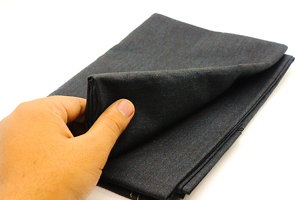 포토 JPG 해외이미지 디자인 드레스 옷 남자 백그라운드 컨셉 셔츠 비즈니스 바지 넥타이 사람없음 그래픽 파란색 세트 유행 상점 검은색 흰색 청바지 직물 업무 우아함 주머니 가죽 심볼 손목시계 오브젝트 소매 고립 정중 스타일 해외포토 잡화 시계 컬러 상의 장신구 하의 사람 작업 파일형식 이미지허브