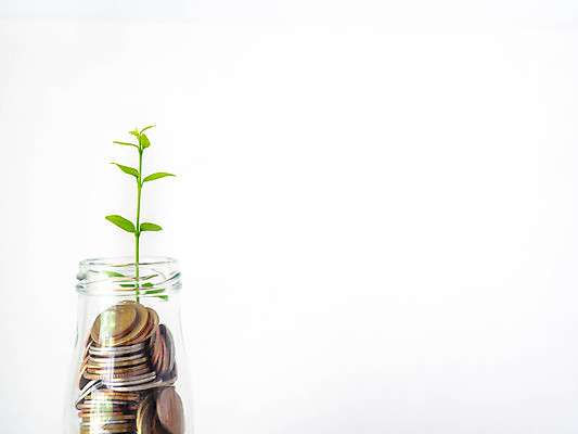 포토 JPG 해외이미지 백그라운드 컨셉 돈 비즈니스 성공 사람없음 금융 경제 반사 쌓기 달러 탑 금속 동전 저축 유로 성장 변화 시장 재산 주식 위험 흰배경 투자 이익 파운드 보물 계산서 진행 계좌 세금 센트 수입 업그레이드 예산 비용 해외포토 건축물 모션 재질 흰색 파일형식 이미지허브