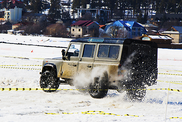 포토 JPG 해외이미지 도로 스포츠 여행 백그라운드 겨울 교통시설 자국 자동차 자연 하늘 산 풍경 사람없음 야외 운전 시골 바퀴 숲 땅 속도 타이어 먼지 지역 짐차 모터 방법 비포장도로 선로 오프로드 원정 자동 조지아 집회 해외포토 계절 길 육상교통 교통 모션 시설 생태계 동유럽 파일형식 이미지허브