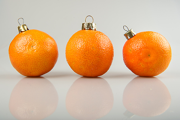 포토 JPG 해외이미지 1 전통 디자인 계절 음식 크리스마스 겨울 오렌지 과일 공 휴가 새로움 새해 귤 기념 선물 사람없음 장식 빨간색 장난감 노란색 축제 중국 장식볼 흰색 축하 신용카드 화려 달콤 12월 연도 먹기 심볼 오브젝트 유기농 내추럴 러시아인 채식주의자 해외포토 서양인 웰빙 기념일 아시아 컬러 컨셉 모션 금융 날짜 맛 채식 파일형식 이미지허브