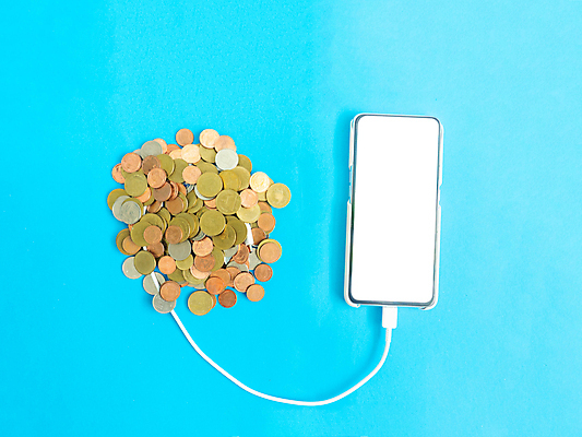 포토 JPG 해외이미지 백그라운드 컨셉 돈 비즈니스 성공 사람없음 금융 경제 스마트폰 반사 쌓기 달러 탑 금속 동전 저축 성장 변화 시장 재산 주식 위험 투자 이익 파운드 보물 계산서 진행 계좌 세금 센트 수입 업그레이드 예산 비용 해외포토 건축물 모션 재질 핸드폰 스마트기기 파일형식 이미지허브