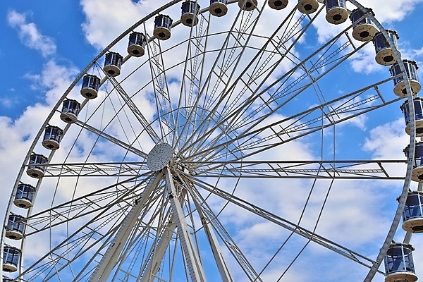 포토 JPG 해외이미지 주간 하늘 사람없음 야외 놀이공원 대관람차 해외포토 자연요소 테마파크 놀이기구 파일형식 이미지허브