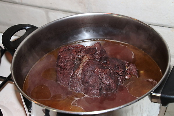 포토 JPG 해외이미지 전통 접시 음식 채소 재료 양파 뼈 건강 육류 요리 사람없음 물 세트 금속 주방 식당 식사 치킨 당근 장비 소고기 기구 레인지 오픈 도자기 양념 수프 냄비 정상 더위 수증기 난로 준비 철강 핸드메이드 해외포토 자연요소 식기 식재료 재질 날씨 뿌리채소 상점 가전제품 솥 난방기 닭고기요리 파일형식 이미지허브