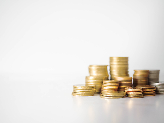 포토 JPG 해외이미지 백그라운드 컨셉 돈 비즈니스 성공 사람없음 금융 경제 반사 쌓기 달러 탑 금속 동전 저축 유로 성장 흰색 변화 시장 재산 황금 은색 투자 상승 이익 파운드 보물 세금 수입 업그레이드 예산 비용 해외포토 건축물 컬러 모션 재질 파일형식 이미지허브