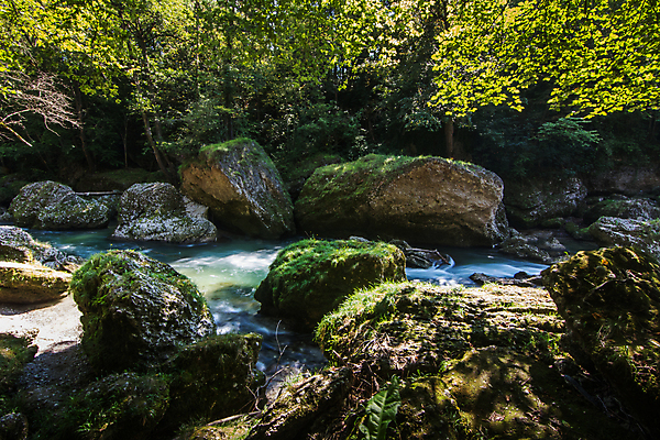 포토 JPG 해외이미지 공원 파도 비즈니스 모션 자연 사람없음 야외 물 햇빛 태양 뷰티 환경 힘 봄 폭포 하이킹 젖음 흐름 에너지 개울 해외포토 자연요소 계절 공공시설 바다 컨셉 레저 강 생태계 파일형식 이미지허브